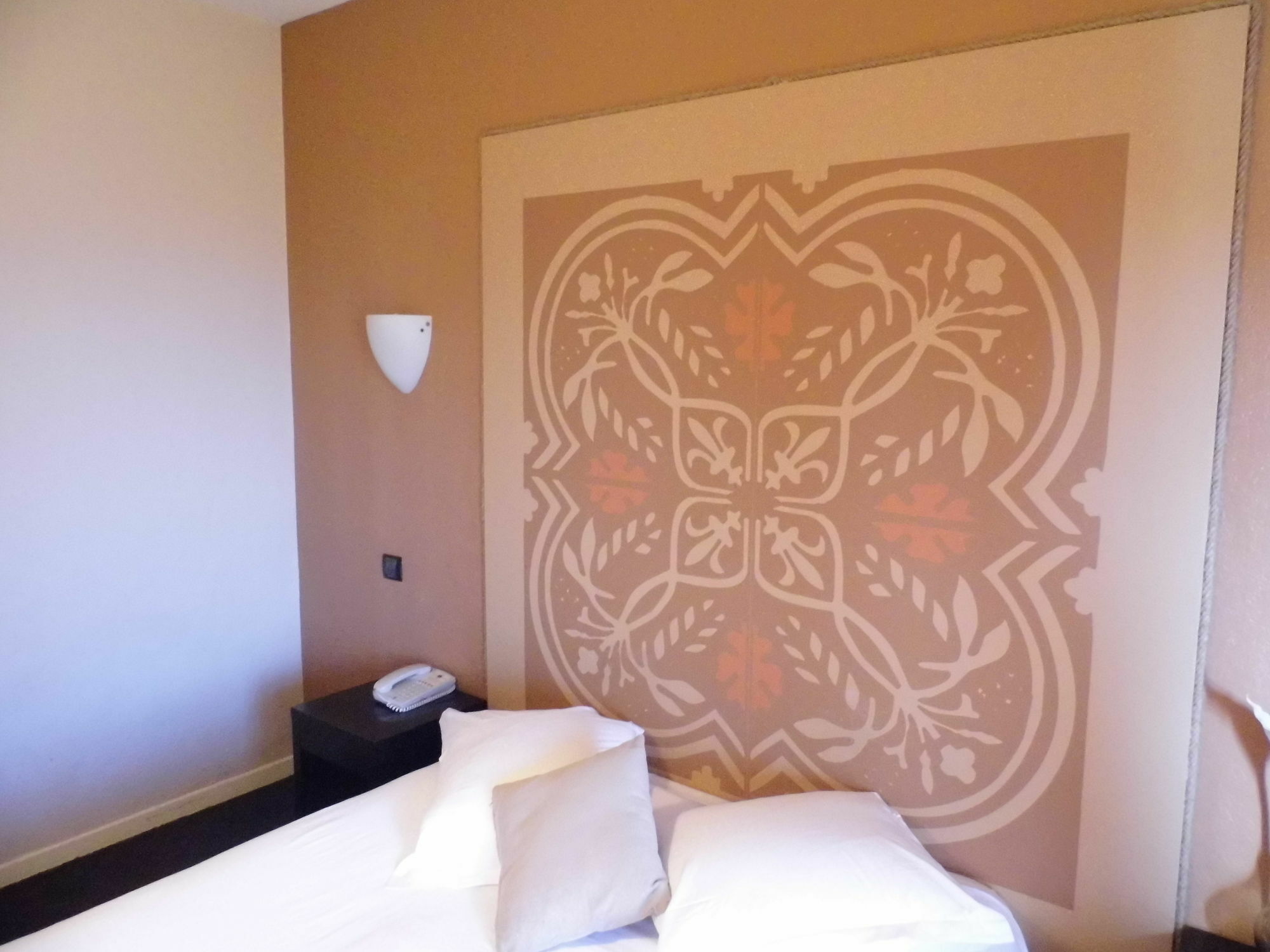 Anis Hotel Ницца Экстерьер фото