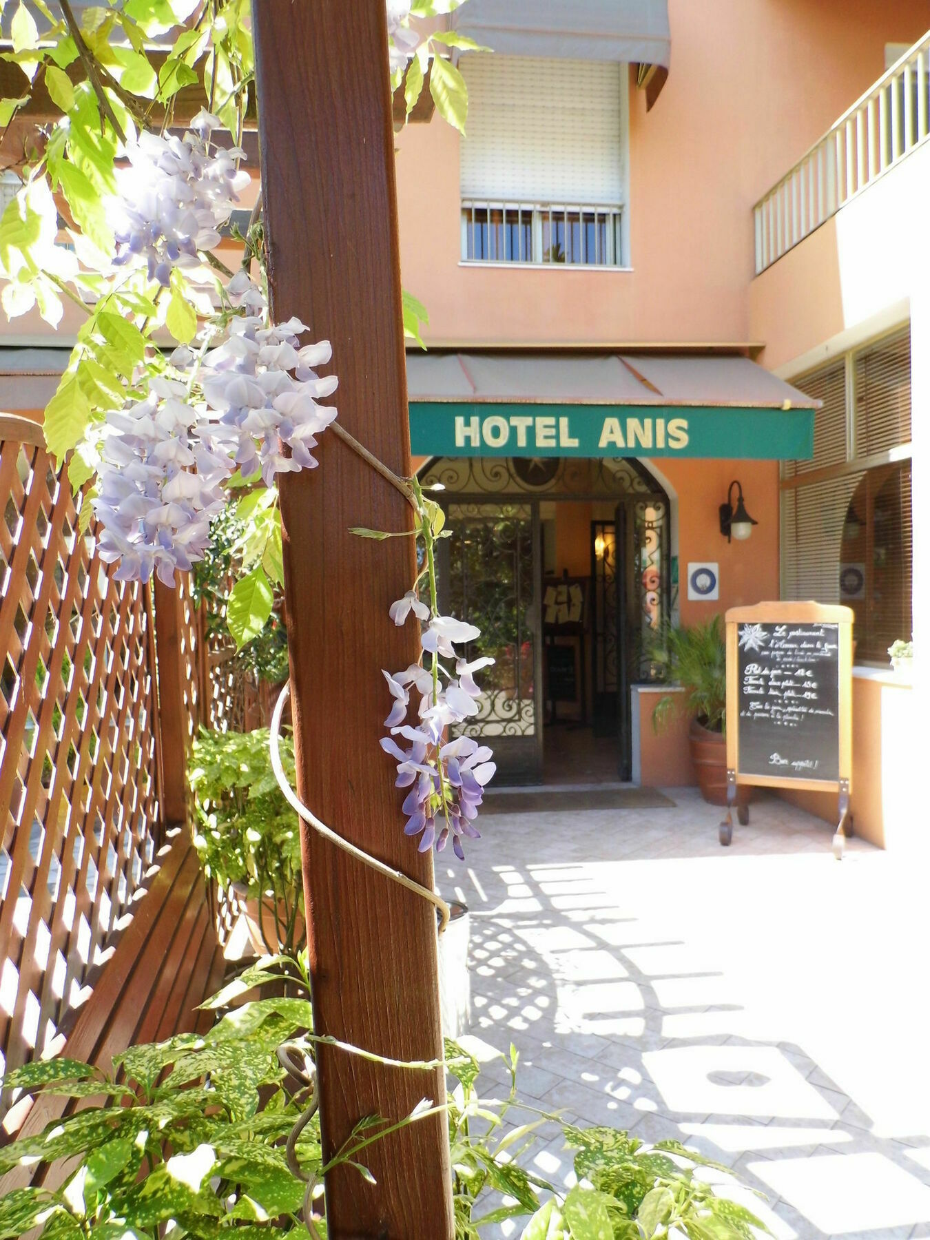 Anis Hotel Ницца Экстерьер фото