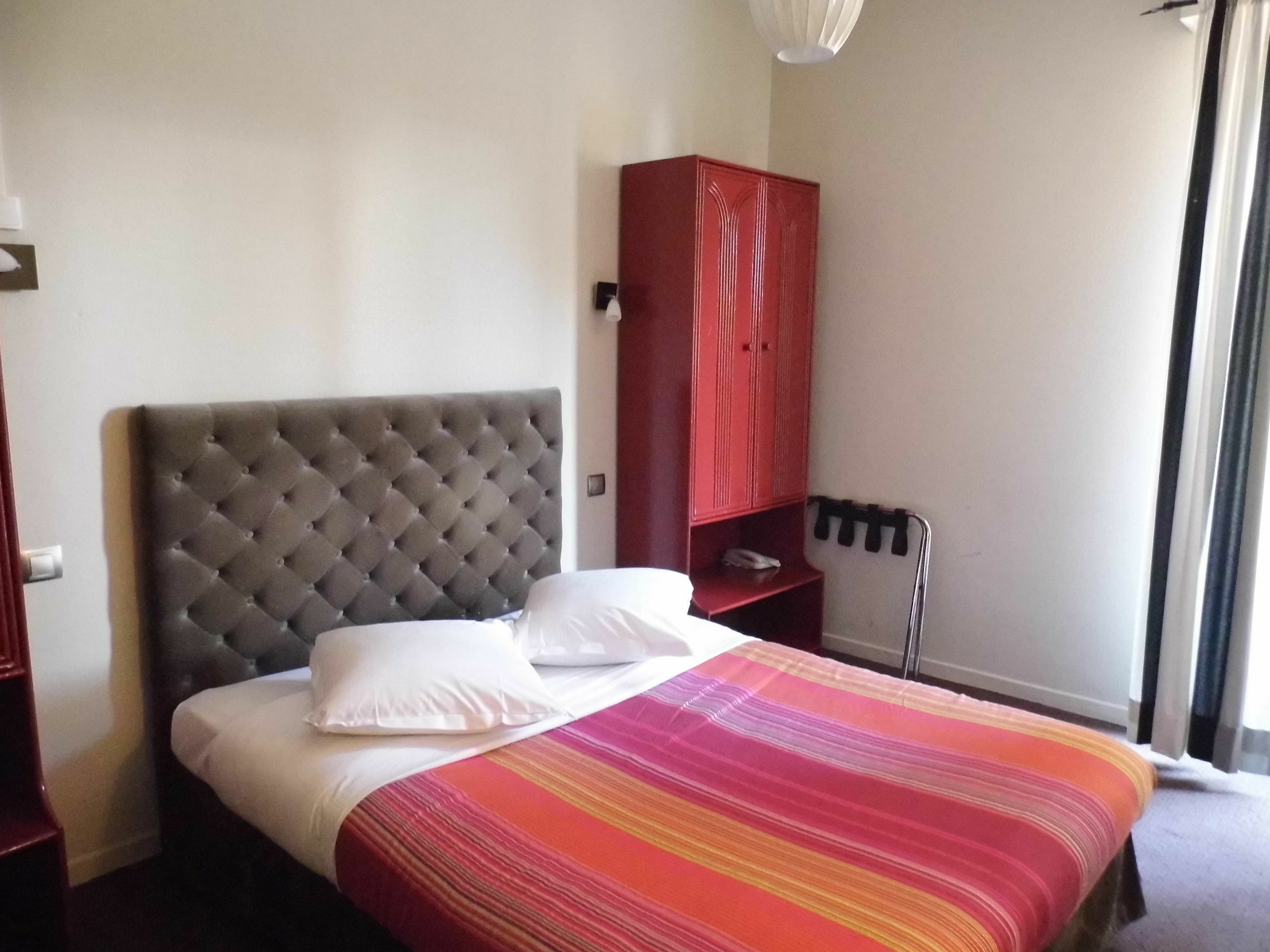 Anis Hotel Ницца Экстерьер фото